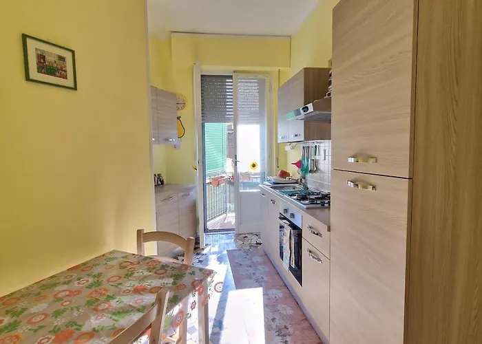 Apartment51, 10 Minutes From Centre By Tram Apartment