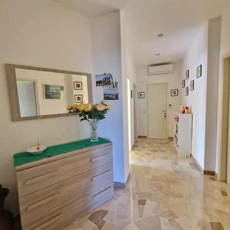 Apartment Apartment51, 10 Minutes From Centre By Tram