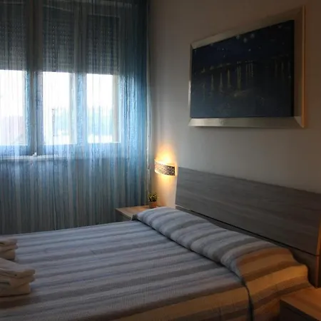 Apartment51, 10 Minutes From Centre By Tram Apartment *